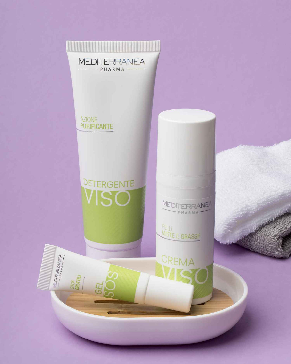 DETERGENTE VISO AZIONE PURIFICANTE