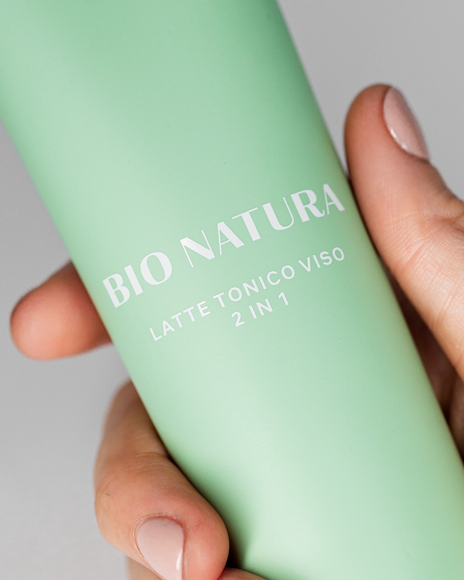 BIO NATURA 2 IN 1 FACIAL TONIC MILK
