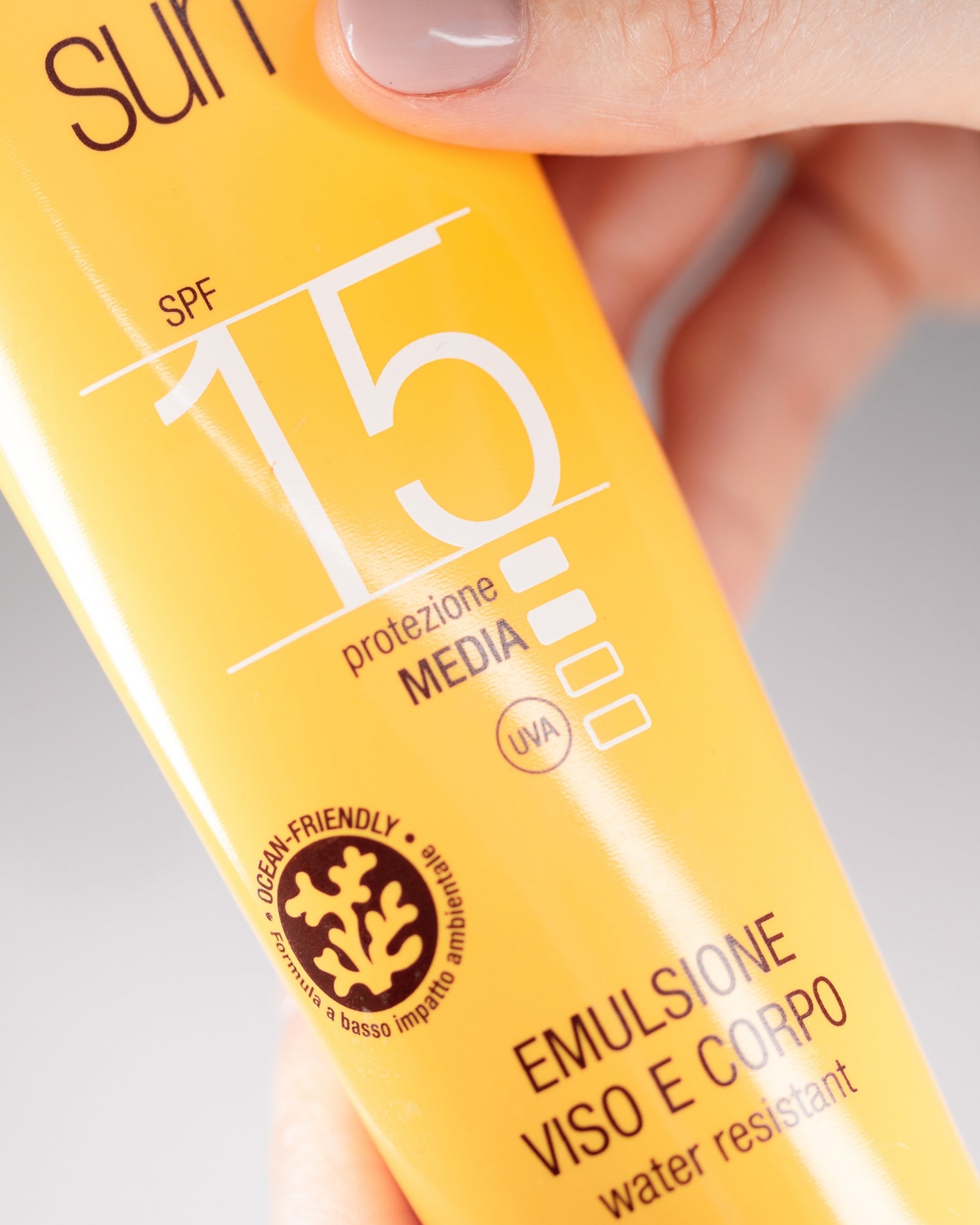EMULSIONE VISO E CORPO SPF 15